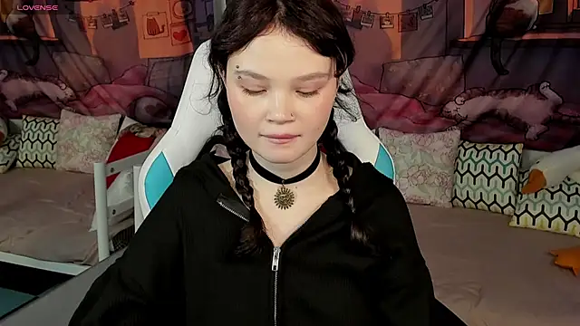 EmilyChaves Live XXX-chat