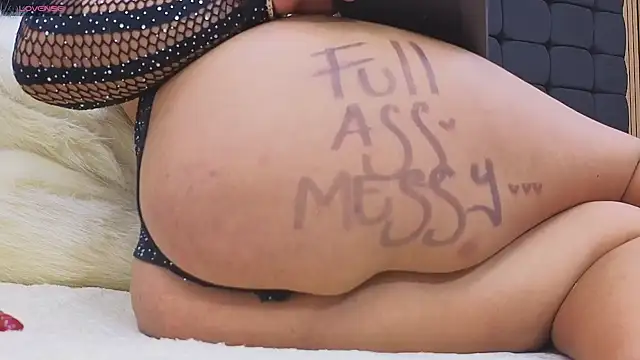 Chat XXX en directo de messy-saray