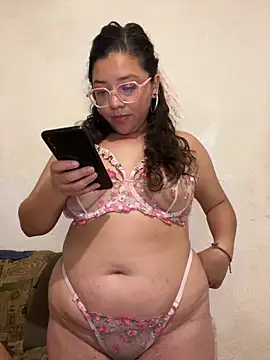 دردشة Vivi_Kvsh الجنسية المباشرة