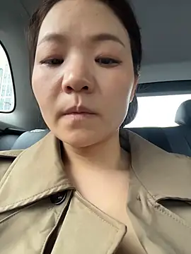 lucyxiaolulu 在線直播表演