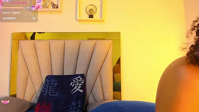 แชท XXX สดของ vahiolet_fuentes