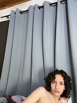 TeensNews18's Live XXX Chat