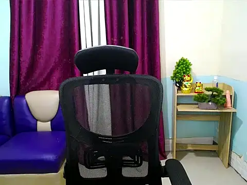 دردشة devine_goddess الجنسية المباشرة