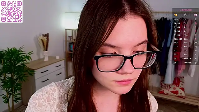 دردشة MirthaZien الجنسية المباشرة