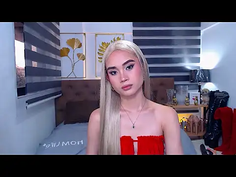 Webkamerová show JuicyCockThea