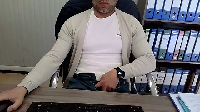 Evasionee Adlı Modelin Web Kamerası Şovu