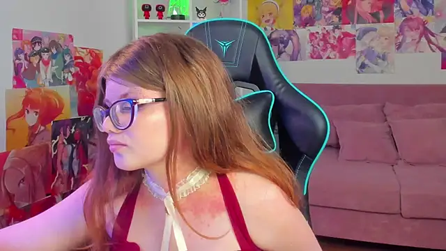 ChloeHalses Chat XXX in diretta