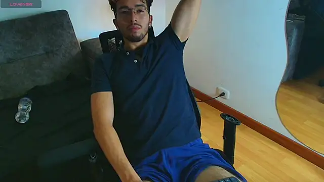 Kendy_Lians Webcam Show