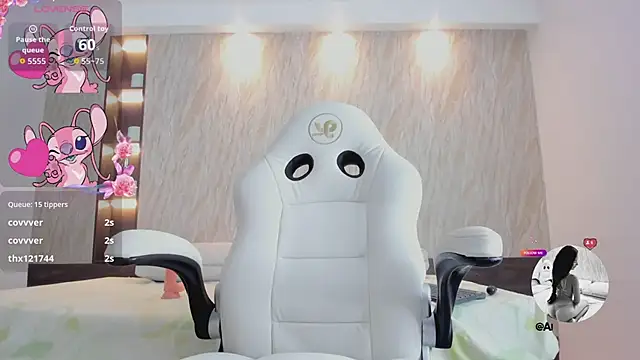 Živý XXX chat alina_hart