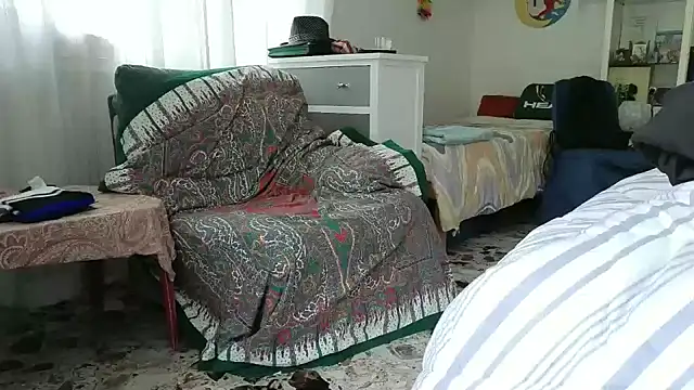 Dharmare@xh – Naživo XXX chat