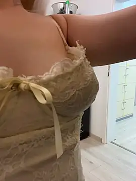 SelenaDaze Live XXX-Chat