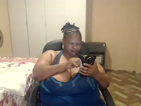 Chat +18 de sweetnoziexx ao vivo