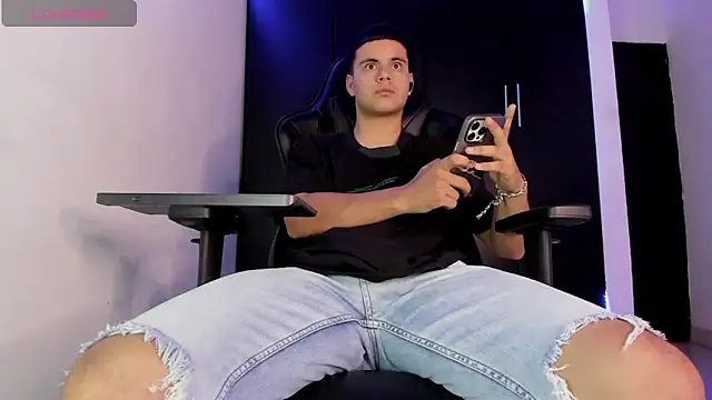 Liam_Mateo 网络视讯表演