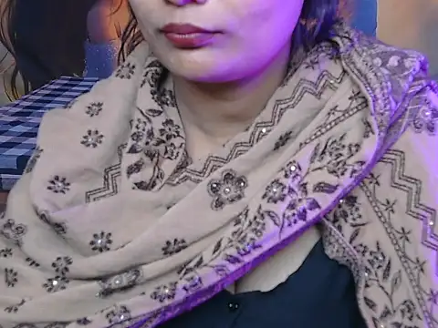 Chat +18 de fit-girl ao vivo