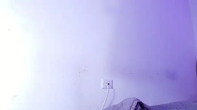 nicol_f Live XXX-chat