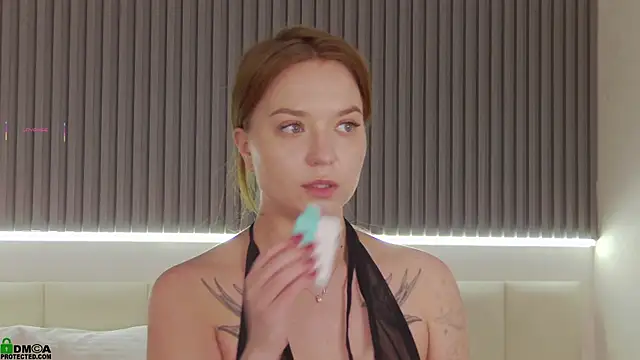 NikaDines Live XXX-chat