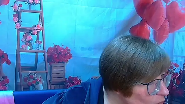 RadaChudna's Live XXX Chat