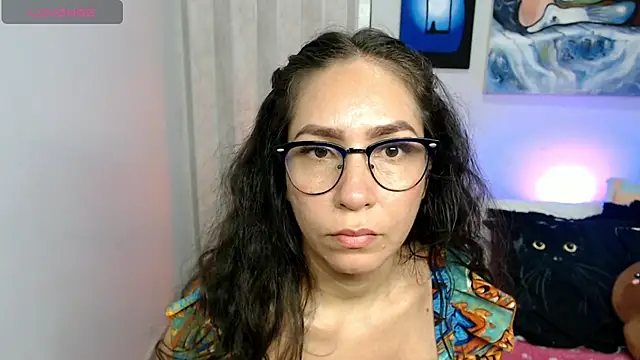 naihrobyn Live XXX chat