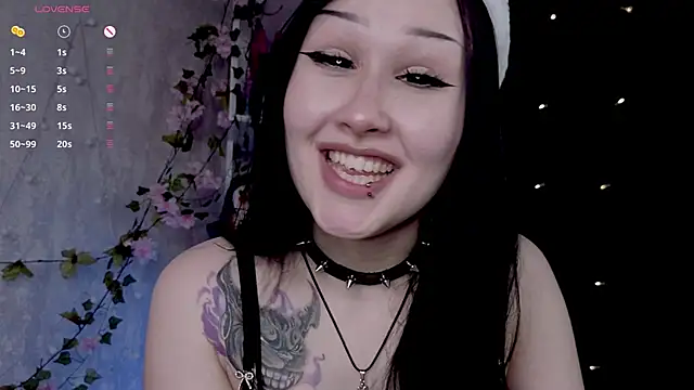 Chat XXX en directo de ThoraHaring