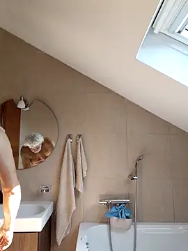 petar60 Adlı Modelin Web Kamerası Şovu