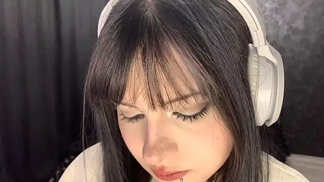 Show de EmilyEmbears na webcam