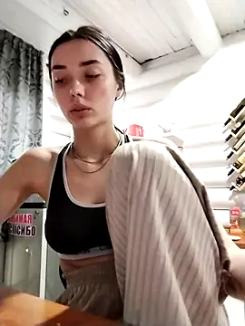 HoTMiA666: απευθείας συνομιλία ΧΧΧ