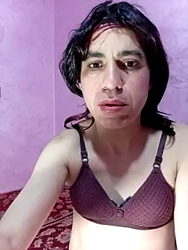 sexytranscasa Adlı Modelin Web Kamerası Şovu