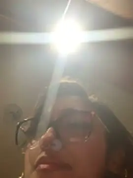 Chat XXX en directo de LilithMonette