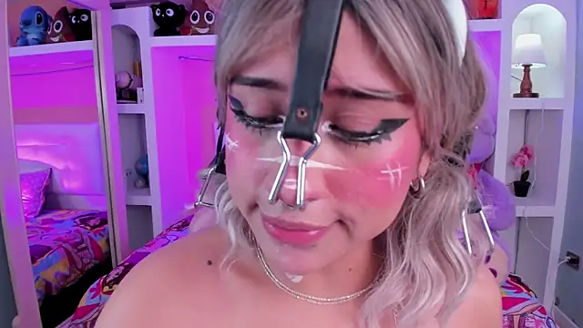 miss___megan Webcamshow