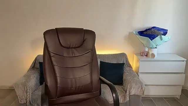 Sembang XXX Secara Langsung EvaMaddison