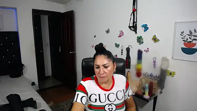 mature_bigboobs10 live XXX chat