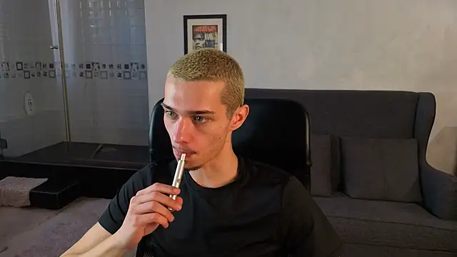 KaydenDrew's Live XXX Chat