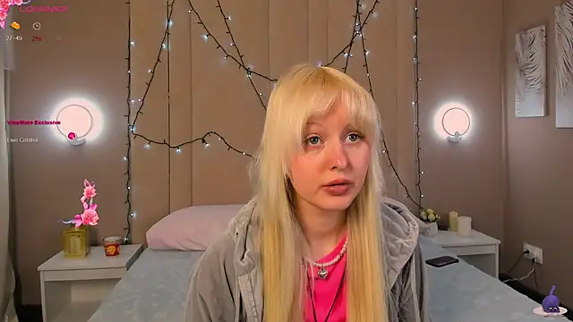 AdeleSilvy's Live XXX Chat