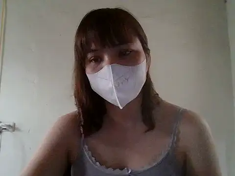 Angela-Eira Adlı Modelin Canlı XXX Sohbeti