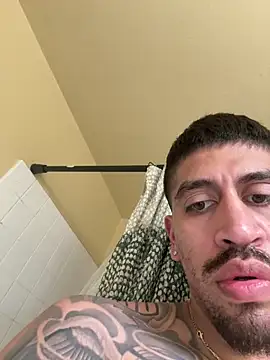 busnfatnutsLildee webkamerás műsora