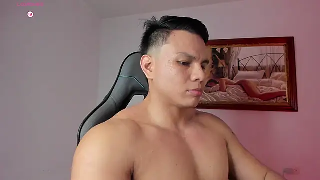 RoyConstance 即時 XXX 聊天