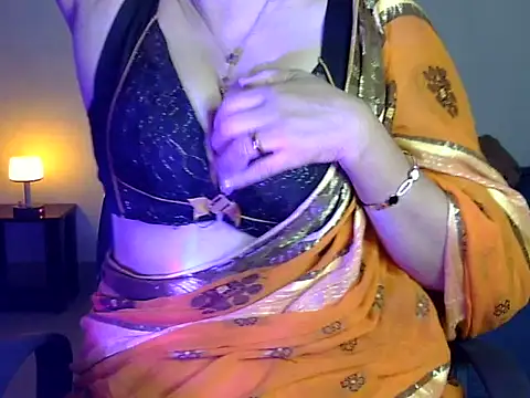 Chat XXX en directo de rakhi_1211