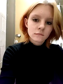 Chat +18 de NinaParri ao vivo