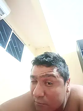 luis20212 Chat XXX in diretta