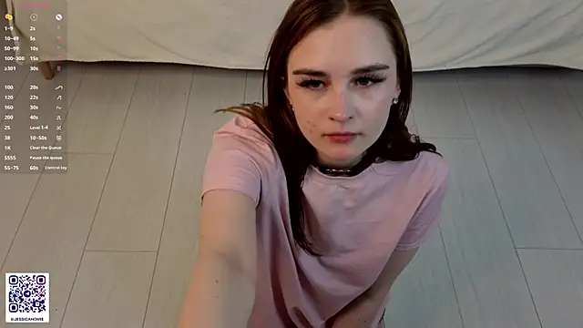 ShanitaLenhardt's Live XXX Chat