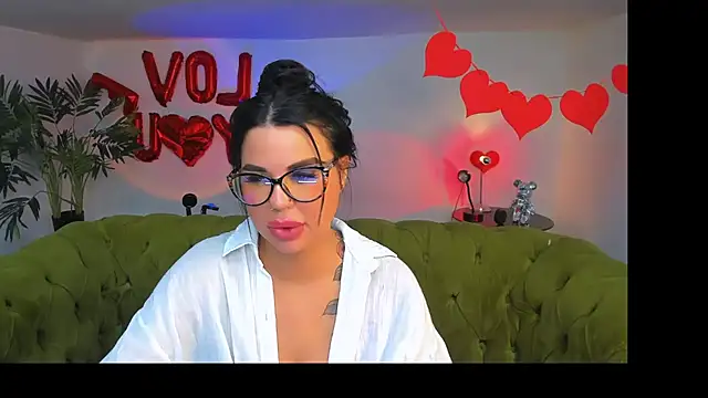 Salty__QueenのライブXXXチャット