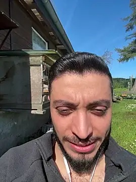 SoftAmjad élő XXX-chatje