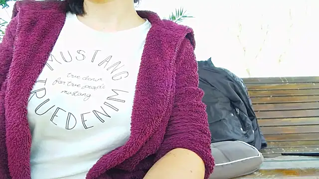 แชท XXX สดของ PublicBigLabia