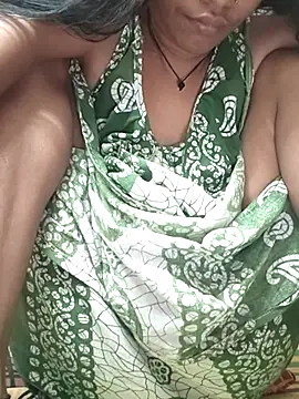 Sweet-runi লাইভ XXX চ্যাট