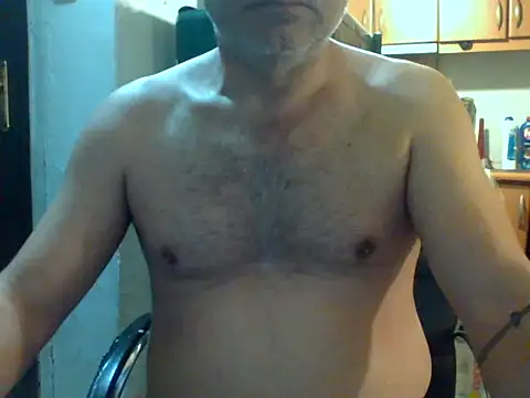 Pokazy przed kamerką – milf_napyy