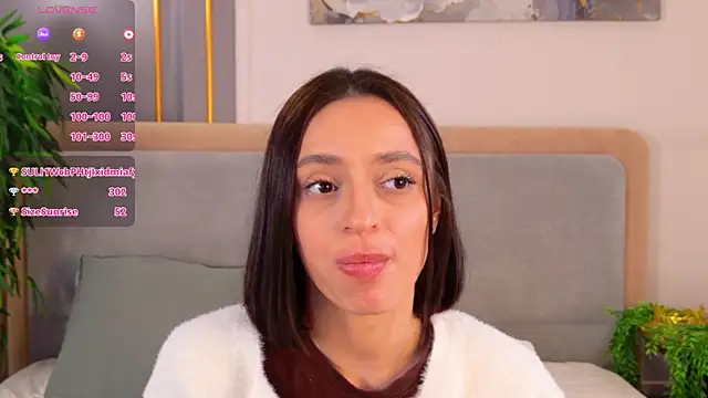 XXX chat uživo modela AdoraCortes