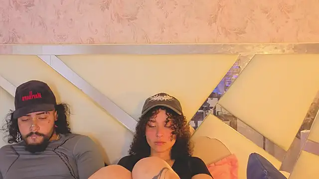 دردشة Benny_and_Mark الجنسية المباشرة