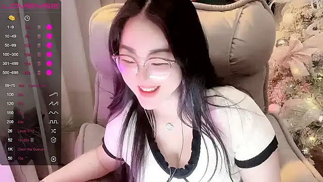 Monica-666888- Adlı Modelin Web Kamerası Şovu