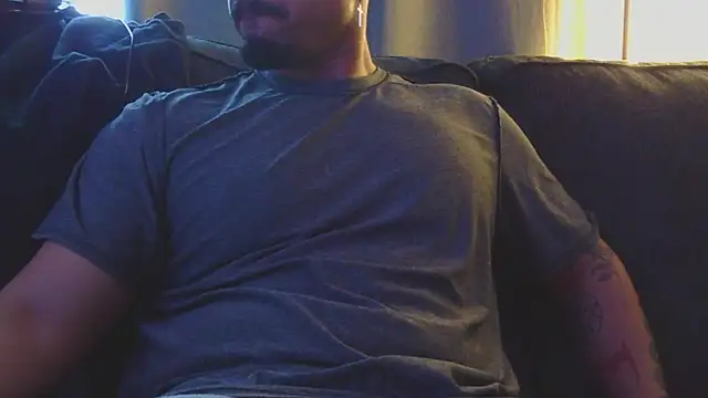 Show modela Brooklynrican na web-kameri