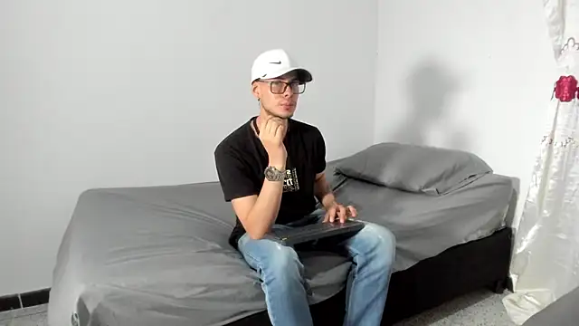 Chat XXX ao vivo de Vlad__night